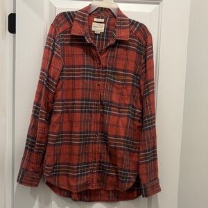 American Eagle red plaid shirt size S